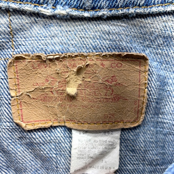 Vintage Levi Denim Jacket - Picture 4 of 5